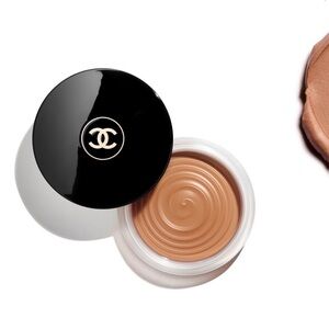 LES BEIGES Healthy Glow Bronzing Cream  - SOLEIL Tan